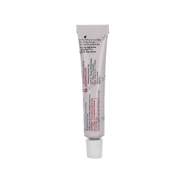 Momate Tube Of 5gm Cream