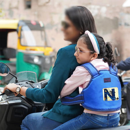 Magic Seat- 2 Wheelerkids Safety Seat Belt/Kids Carrier Protection For 2 Wheelers (Blue-Alphabet N)