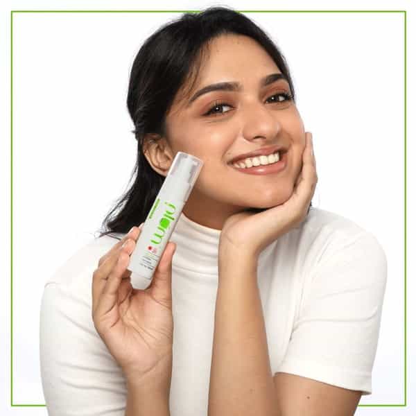 Plum Hello Aloe Ultra- Lite Day Lotion - Spf 20 Pa+ - 50 Ml