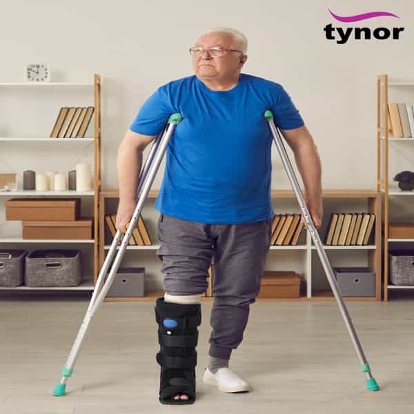 Tynor Walker Boot Air Black Large 1 Unit