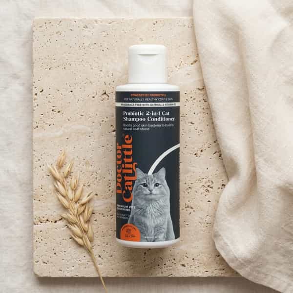 Doctor Catlittle Probiotic Cat Deep Cleansing 2-In-1 Shampoo & Conditioner (300 Ml)