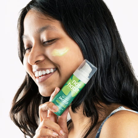 Nat Habit Pomegranate Tulsi Light Moisturizer | Non Sticky | Hot & Dry Weather - 30G