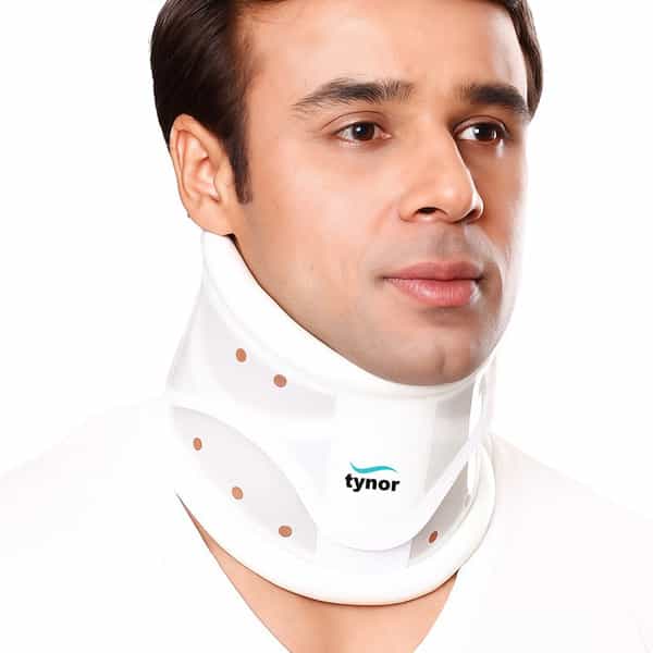 Tynor Cervical Collar Hard Adjustable White Medium 1 Unit