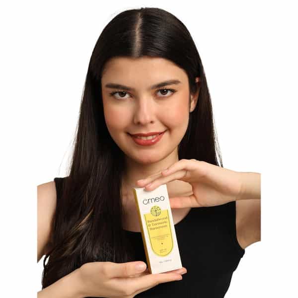 Omeo Sandalwood & Turmeric Sunscreen Spf 30 Pa++++ For Even Toned & Glowing Skin Uv Protection 50 Gm