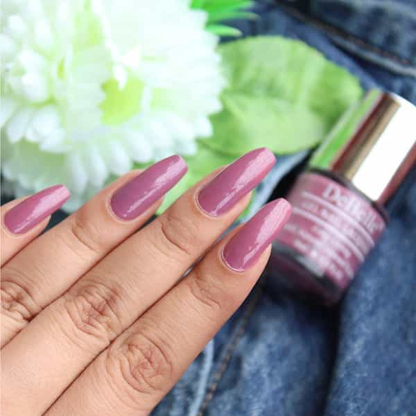 Debelle Mademoiselle Classic Nudes Nail Polish Gift Set Of 3 Laura Aura 24 Ml (8 Ml Each)