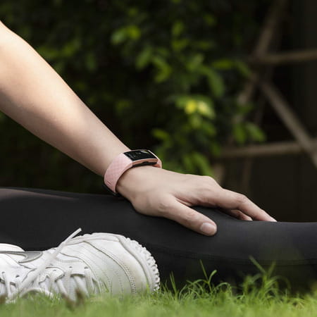 Noise Colorfit 2 - Smart Fitness Band (Midnight Black)