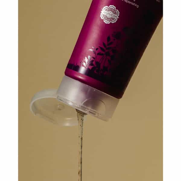 Urban Veda Reviving Ayurvedic Rose Body Scrub 200 Ml
