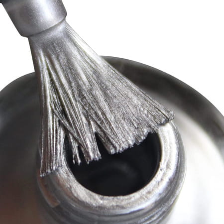 Debelle Combo Of Nail Polish Chrome Silver(8ml) & Lime Lush Nail Polish Remover Wipes (30 Pads)