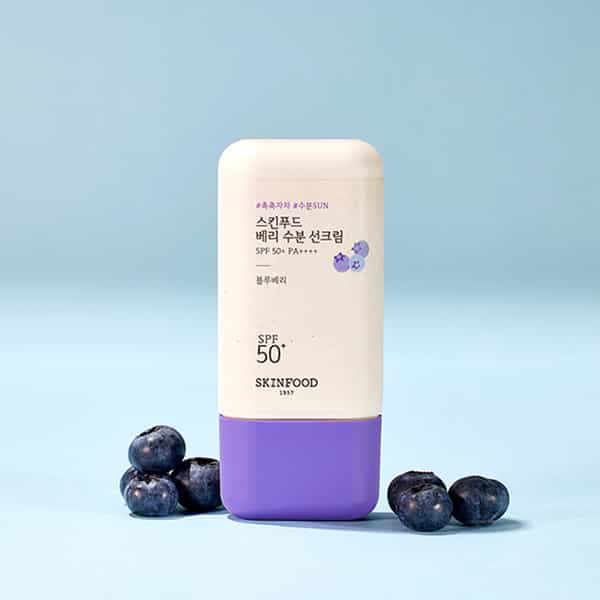 Skinfood Berry Moisturizing Sun Cream Spf 50+ Pa++++ - Uv Rays But Also Deeply Hydrates 50Ml