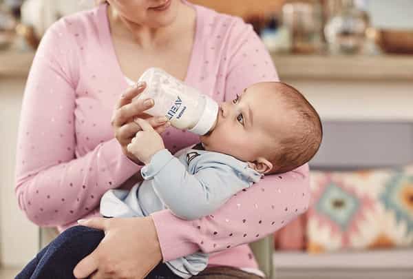Philips Avent Classic Plus Feeding Bottle (White 260Ml) - Twin Pack