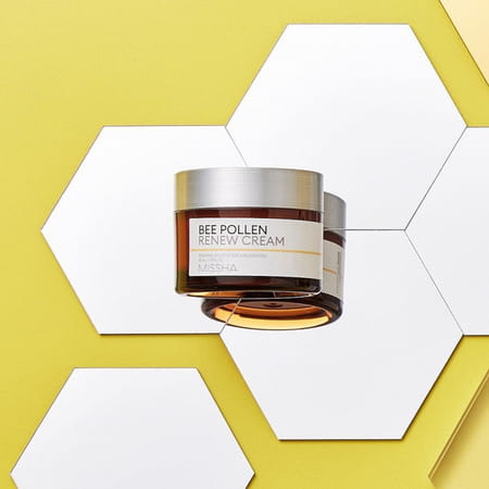Missha Bee Pollen Renew Cream - Korean Skincare - For Moisturisation - Hydration - 50Ml