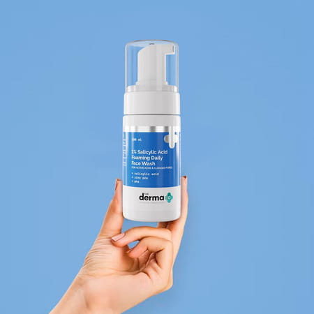 The Derma Co White 1% Salicylic Acid Foaming Daily Face Wash With Salicylic Acid - 100ml