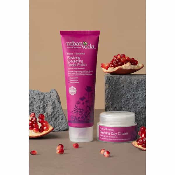 Urban Veda Reviving Rose Exfoliating Facial Polish 125 Ml