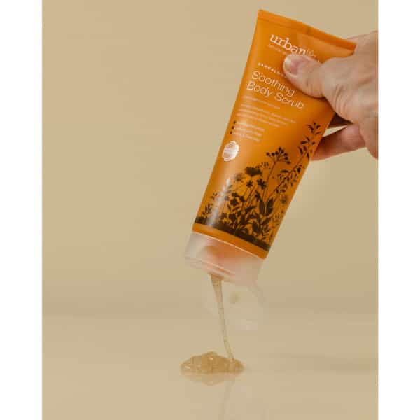 Urban Veda Soothing Ayurvedic Sandalwood Body Scrub 200 Ml