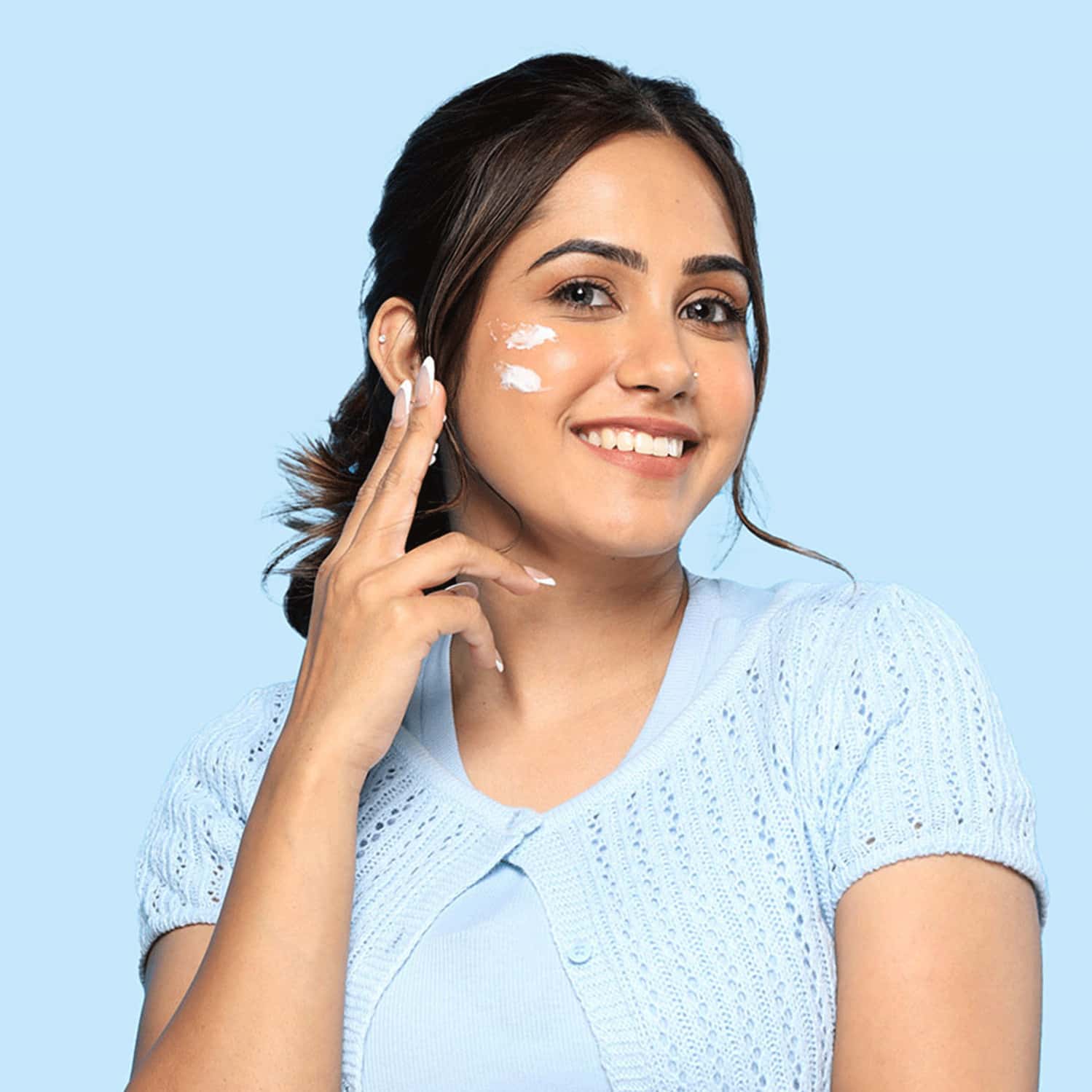 Buy MYGLAMM POPXO SUN SOOTHER AFTER SUN LOTION Online & Get Upto 60