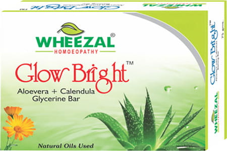 Wheezal Glow Bright Aloevera With Calendula Bathing Bar Soap 75 Gm