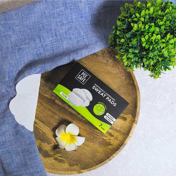 Pee Safe Disposable Underarm Sweat Pads Straight & Folded Combo|Unisex|Pack Of 14 Pairs ( 28 Units)