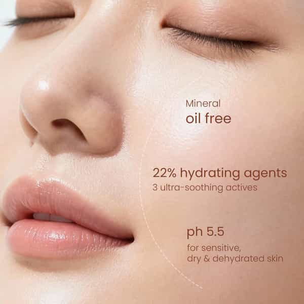 Lotus Dermabotanics 2.5% Ha Complex & Vit E + 5% Cica & Greentea Hydra Active Gel Moisturiser 50G