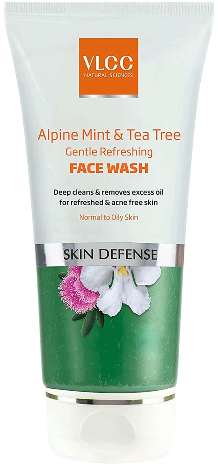 Buy MCAFFEINE VITAMIN C GREEN TEA FACE WASH WITH HYALURONIC ACID DIRT