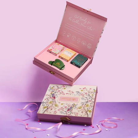 Natural Vibes Glow Getter Gift Set With Jade Gua Sha | Face Serum & Face Oils