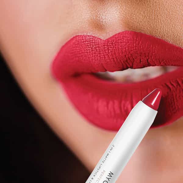 Myglamm Perfect Curves Matte Lip Crayon-Ampere