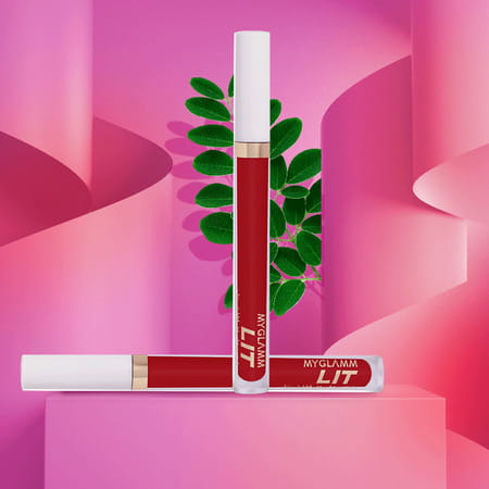 Myglamm Lit Liquid Matte Lipstick-Fire