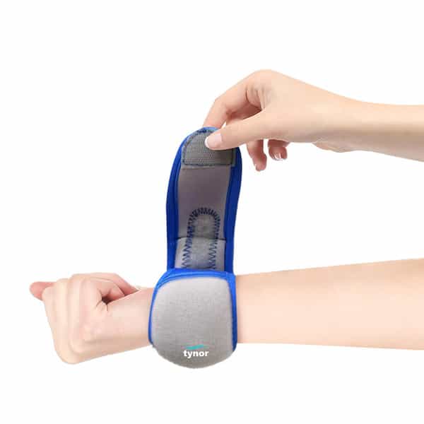 Tynor Weight Cuff Grey 0.5Kg Universal Size 1 Unit