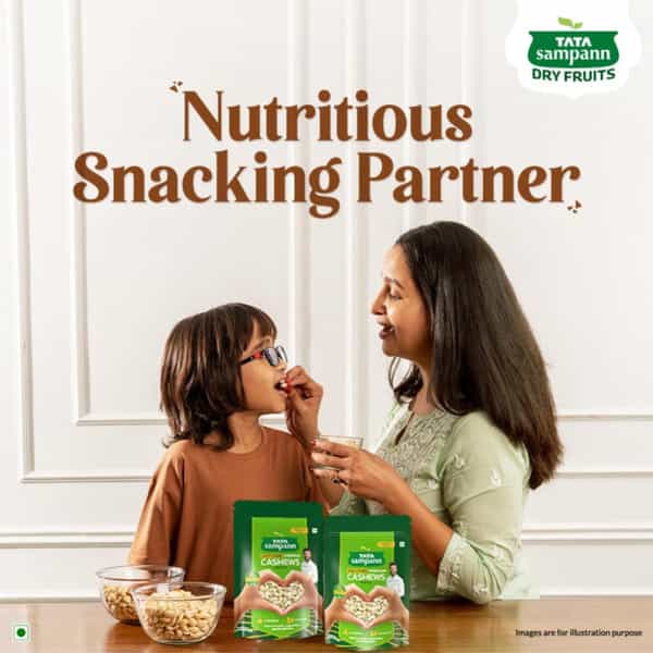 Tata Sampann 100% Pure Premium Cashews Whole 200G