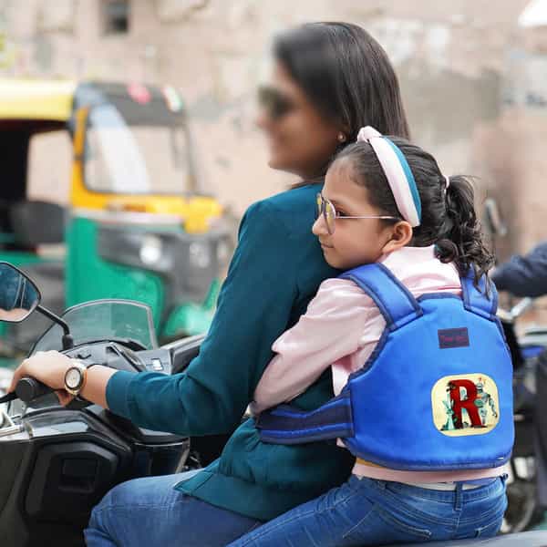 Magic Seat- 2 Wheelerkids Safety Seat Belt/Kids Carrier Protection For 2 Wheelers (Blue-Alphabet R)