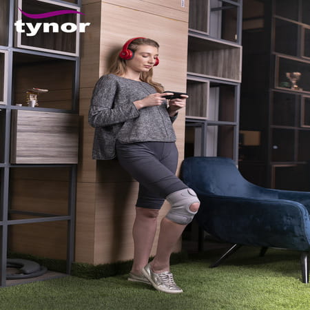 Tynor Cure J 09 Knee Support Sportif (Neoprene) Large Size 1 Nos