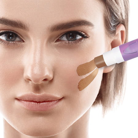 Myglamm Pose Hd Foundation Stick-Almond