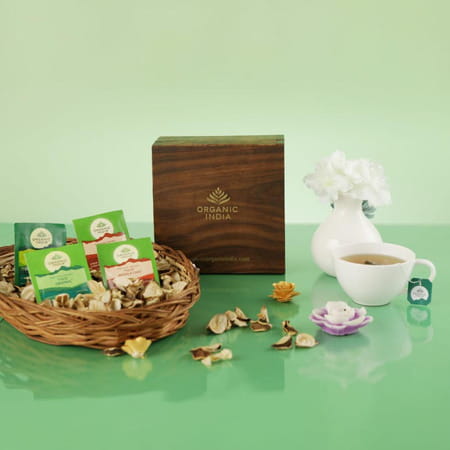 Organic India Executive Wooden 60 Teabags Box (Old Flr)