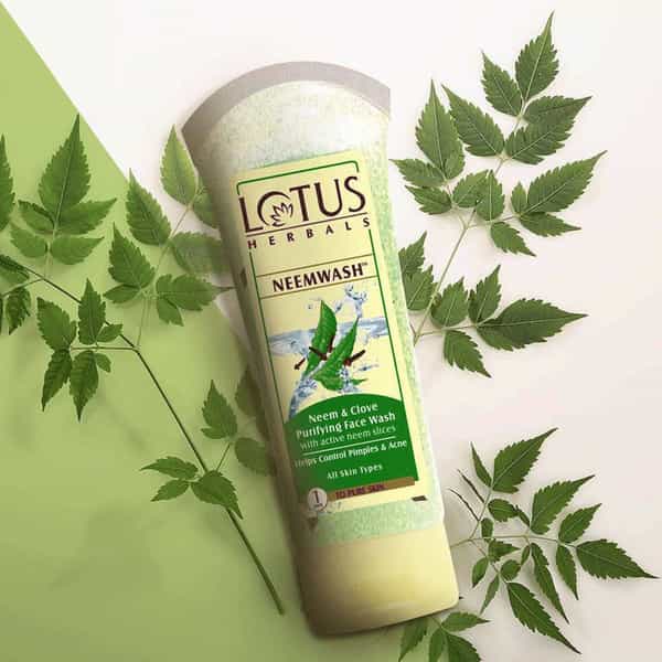 Lotus Herbals Neemwash Neem & Clove Ultra-Purifying Face Wash With Active Neem Slices - 80 G