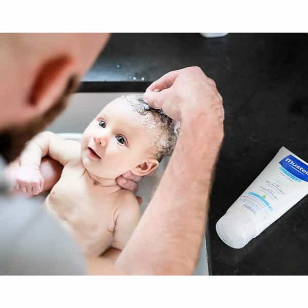 Mustela Hair And Body Wash | White | 200 Ml
