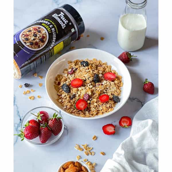 True Elements Cranberry And Blueberry Muesli 1200Gm