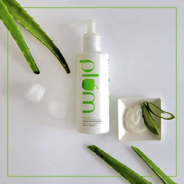 Plum Hello Aloe Gentle Cleansing Lotion - 200 Ml