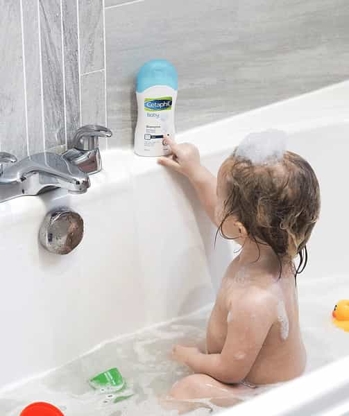 Cetaphil Baby Shampoo | With Naturakl Chamomile | 200 Ml | Pack Of 2