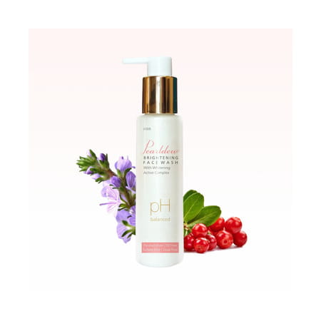 Pearldew Brightening Face Wash 100 Ml|With Licorice | Aloe Vera | Vitamin E & B3|100 Ml (Pack Of 1)