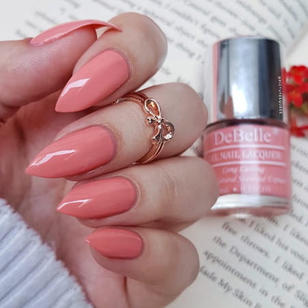 Debelle Gel Nail Lacquer Decarnation Blush Pink Nail Polish