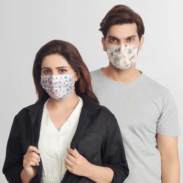 Quarant 4 Ply Designer Protective Surgical Face Mask With Nose Pin Spring Combo - Pack Of 50