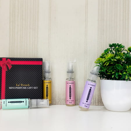La French Mood Mini Gift Set Perfumes Men & Women 4 X 10ml