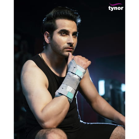Tynor Wrist & Forearm Splint Grey Right Medium 1 Unit