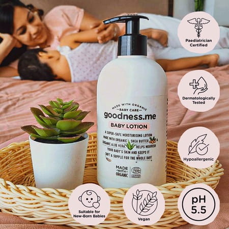 Goodness.Me Certified Organic Moisturizing Baby Face & Body Lotion White 400 Ml