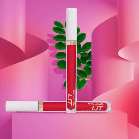 Myglamm Lit Liquid Matte Lipstick-Dope