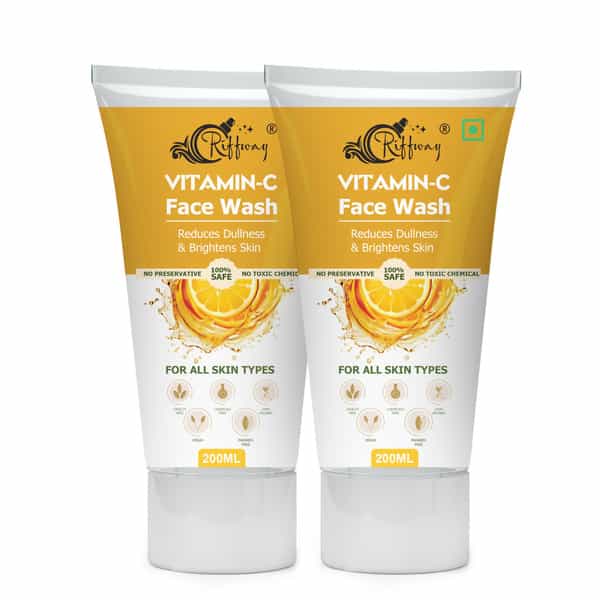 Vitamin C Foaming Face Wash | Fades Dark Spots & Pigmentation For Women & Men 100% Ayurvedic (200Ml)