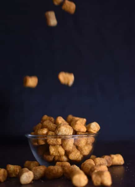 Heka Bites Roasted Quinoa Puffs Indian Chaat - Pack Of 1 |Low Calorie Healthy & Diabetic Snacks