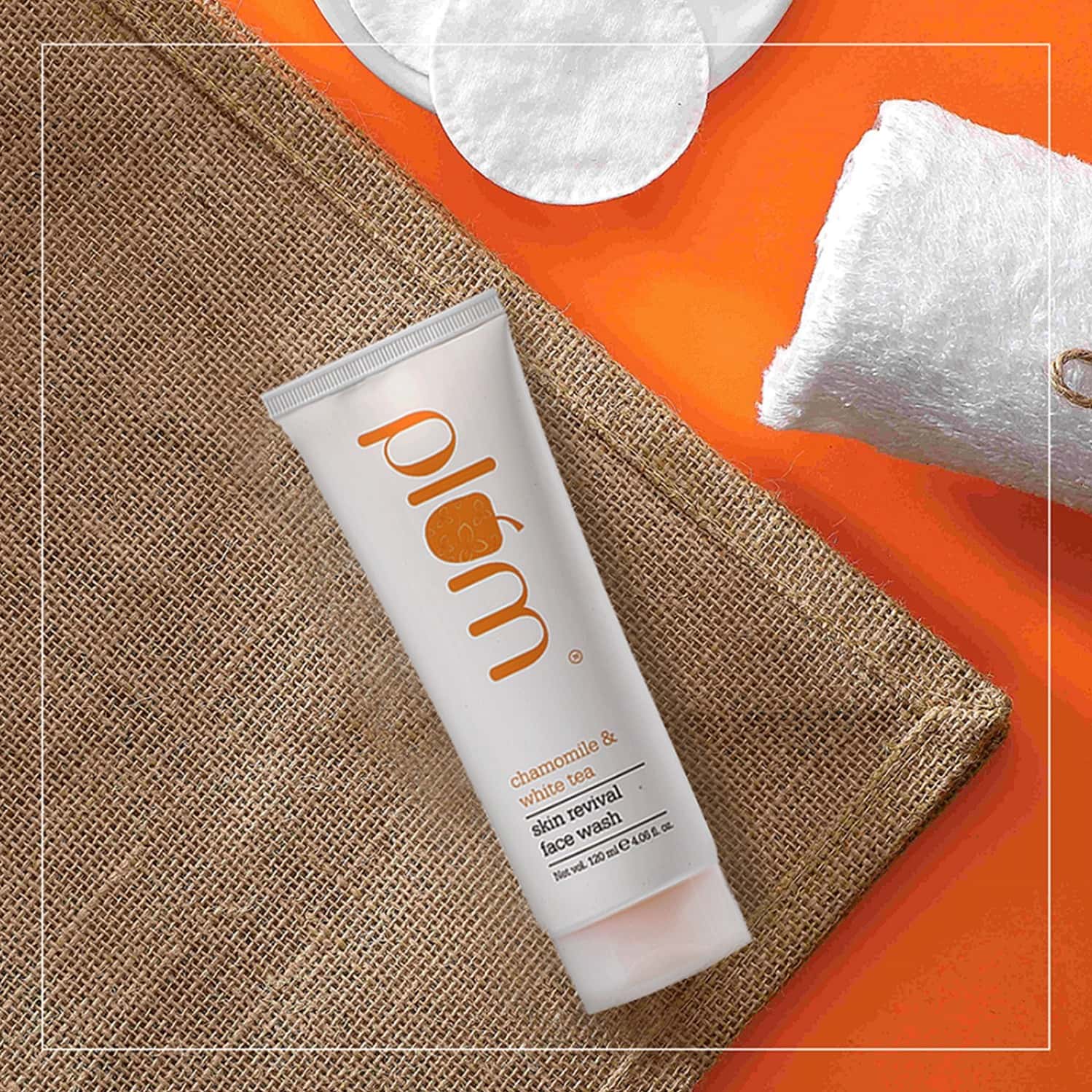 Buy PLUM CHAMOMILE & WHITE TEA SKIN REVIVAL FACE WASH 120 ML Online