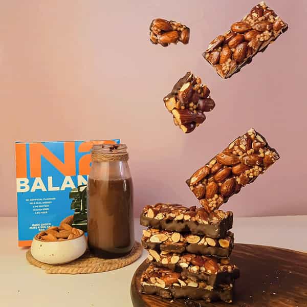 In2 Balance Bar | Dark Choco Almonds & Sea Salt| Wholefood Fiber Protein Snack Bar| 6 X40g