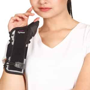 Tynor Wrist Splint With Thumb Black Small 1 Unit