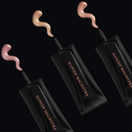 Manish Malhotra Beauty By Myglamm Face & Body Highlighter-Quartz